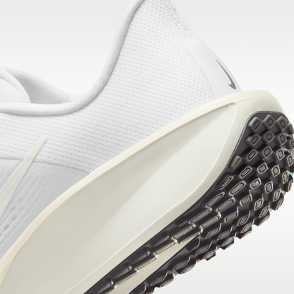 White/Sail/Chalk/White