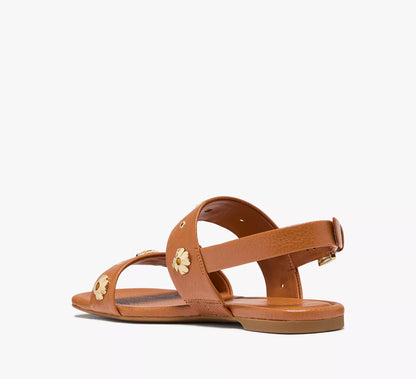 Saddle