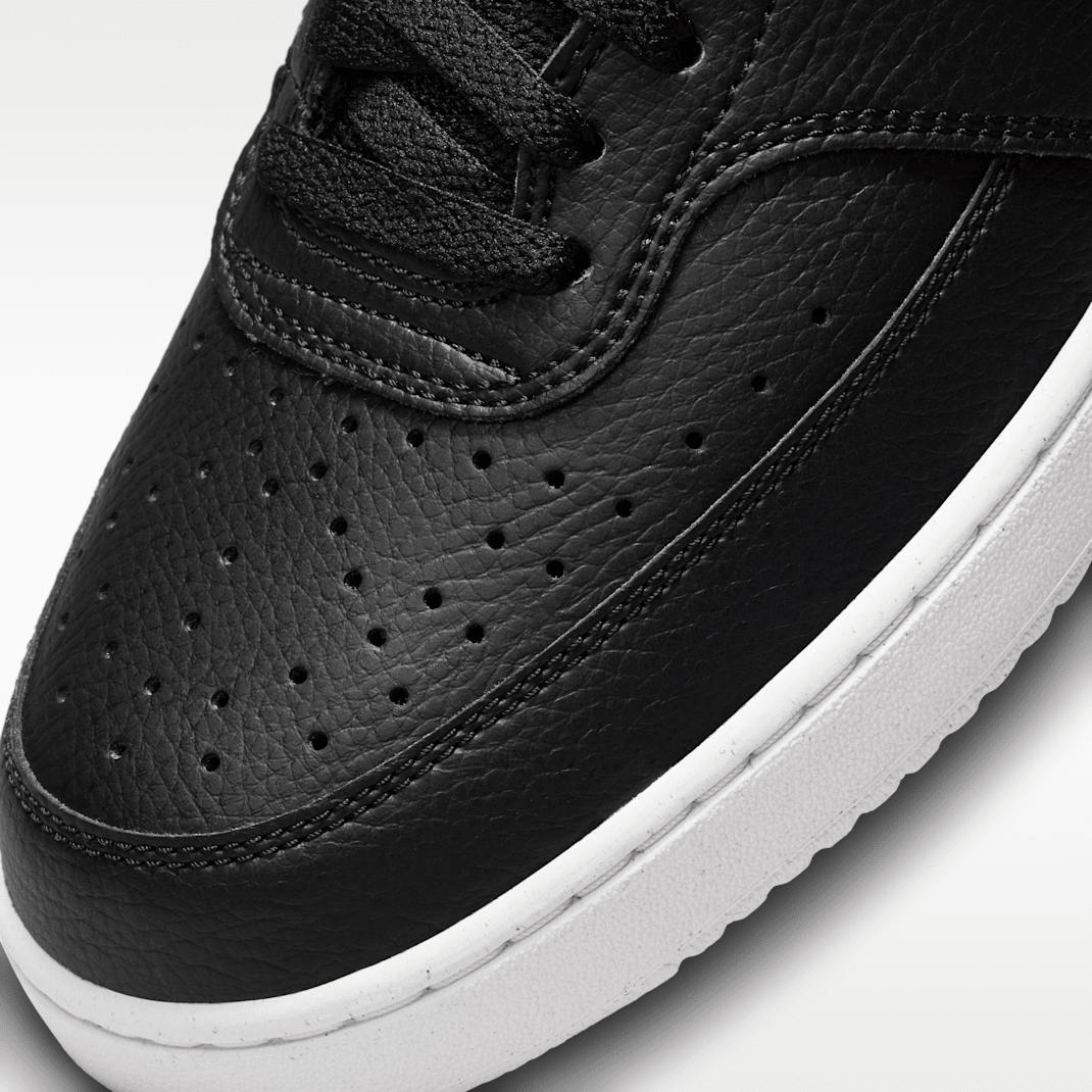 Black/Black/White