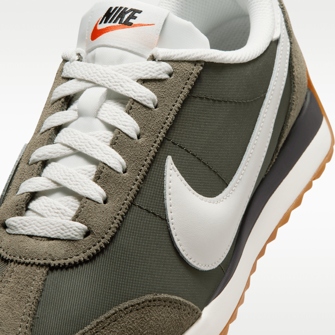 Cargo Khaki/Black/Gum Medium Brown/Sail