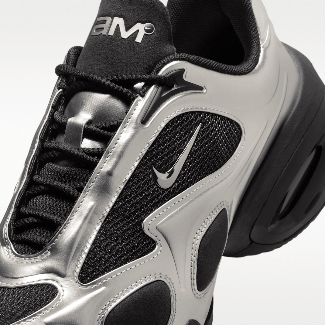 Black/Metallic Silver