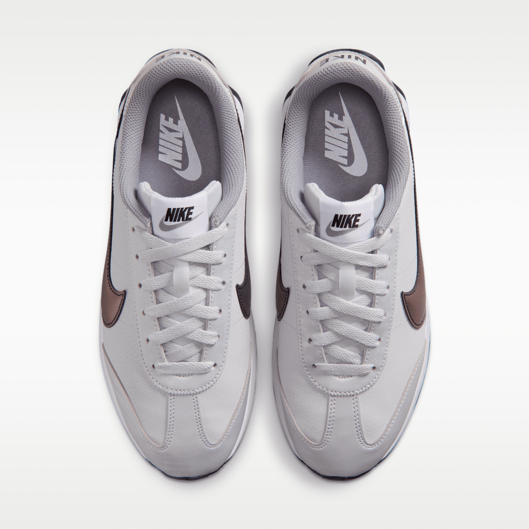 Pure Platinum/Dark Smoke Grey/White/Black