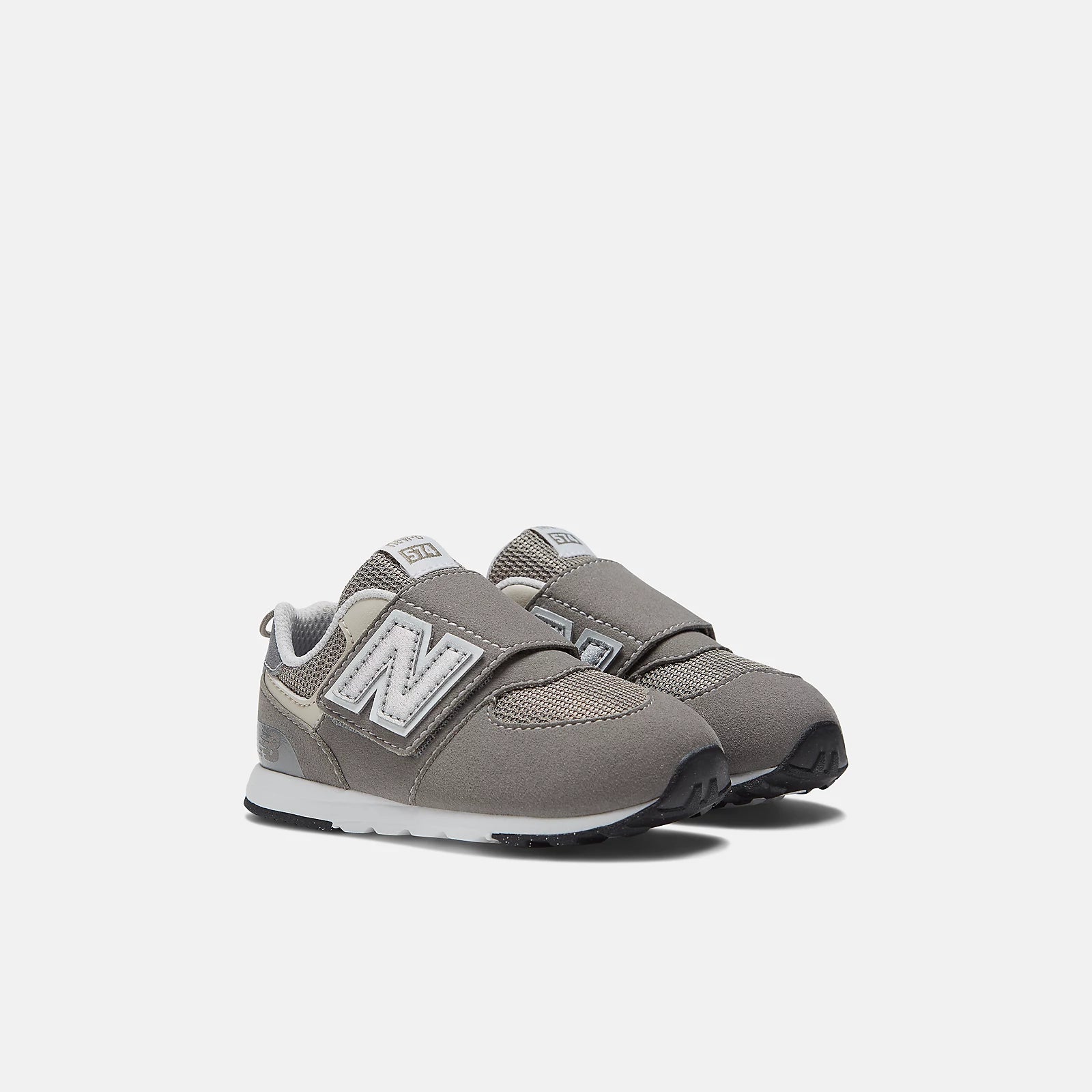 Rain Cloud With Nb White