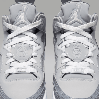 Cool Grey/White/Wolf Grey 2