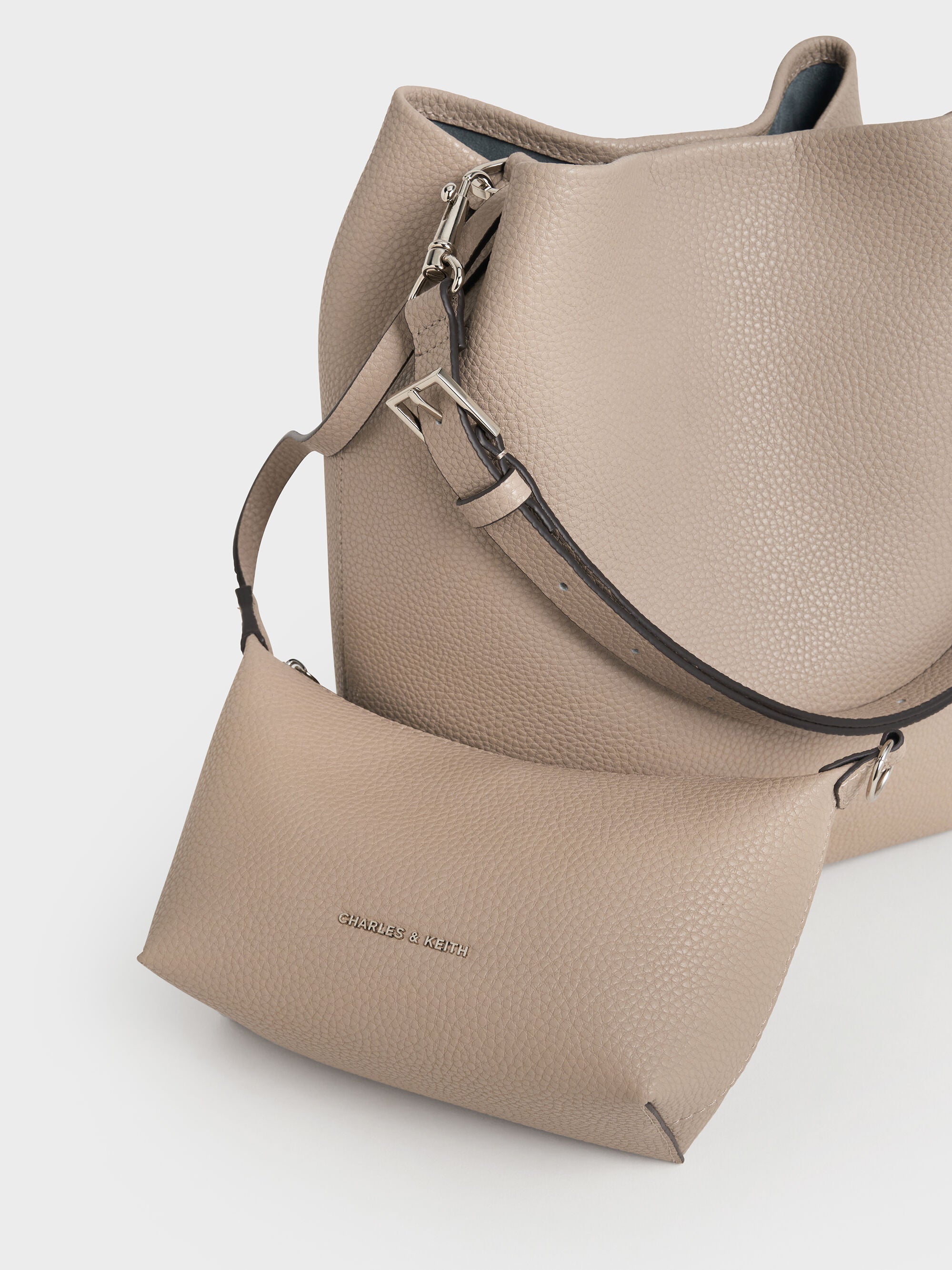 Taupe