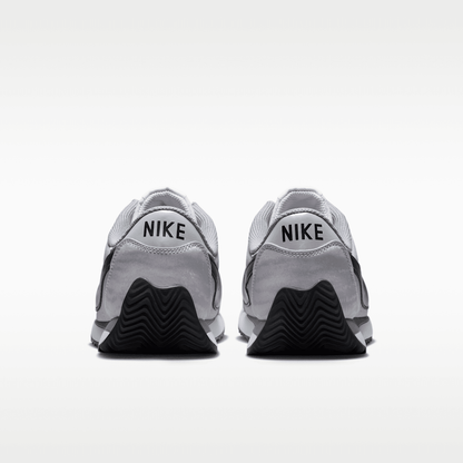 Pure Platinum/Dark Smoke Grey/White/Black