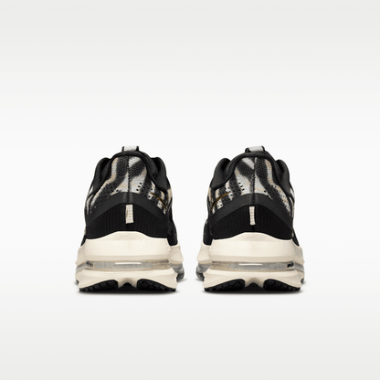 Black/Phantom/Dark Hazel/Metallic Gold