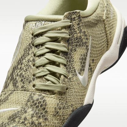 Olive Aura/Pale Ivory/Black/Pale Ivory