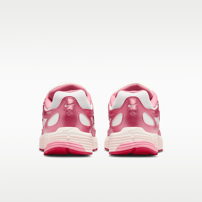 Summit White/Peony/Team Crimson/Silt Red