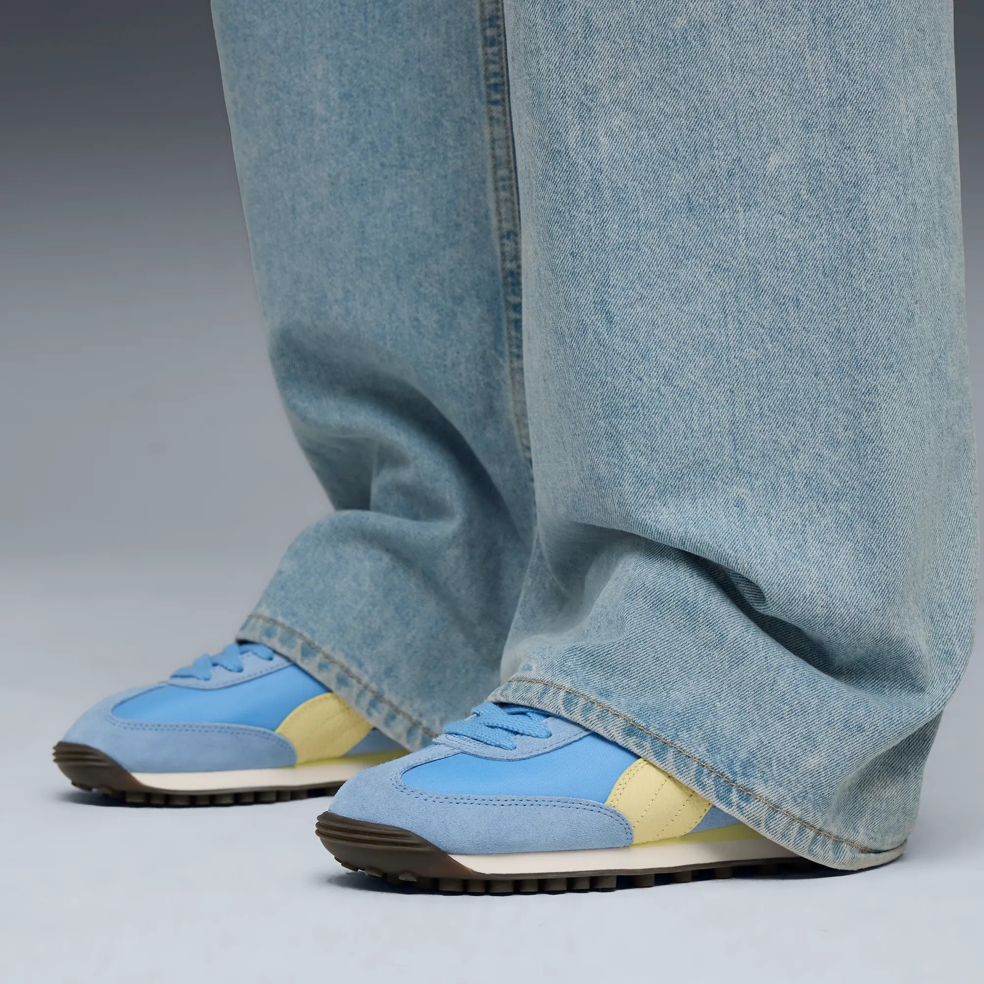 Team Light Blue-Gold Moon