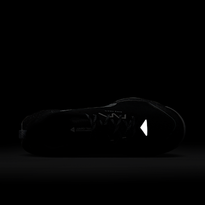 Black/Wolf Grey/Photon Dust/Black