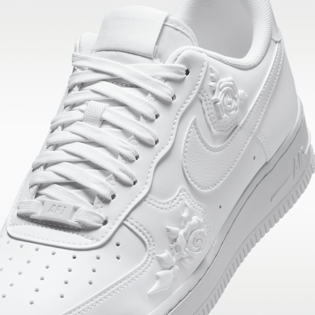 White/White/Black/White