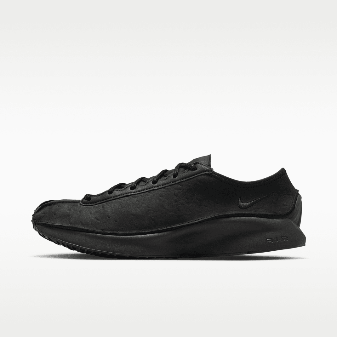 Black/Black/Black