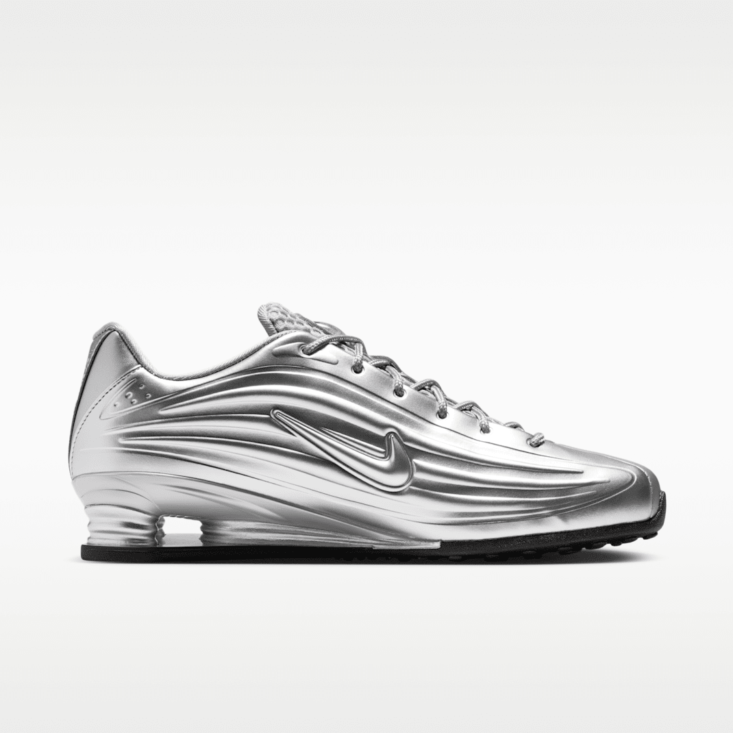 Silver/Black/Metallic Silver