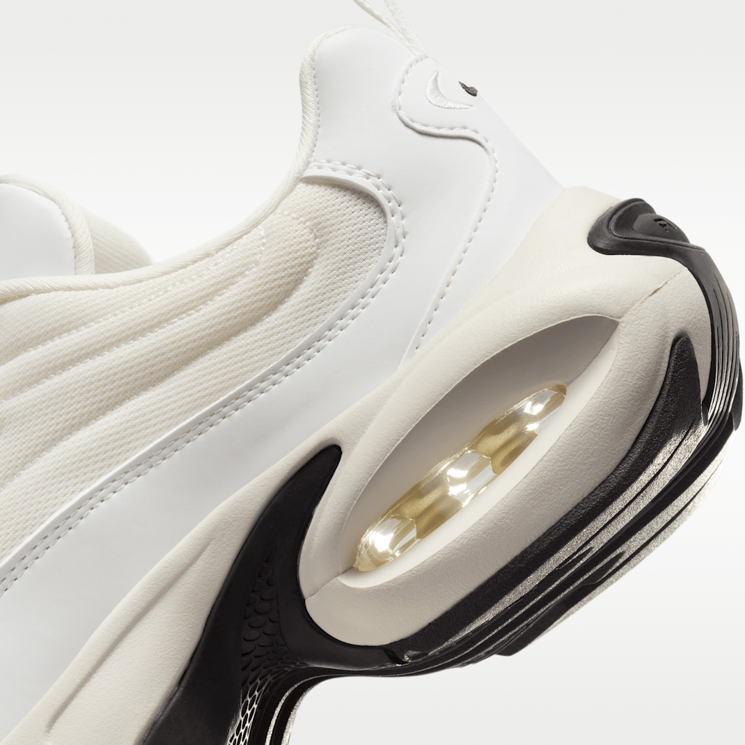 Summit White/Black/Sail