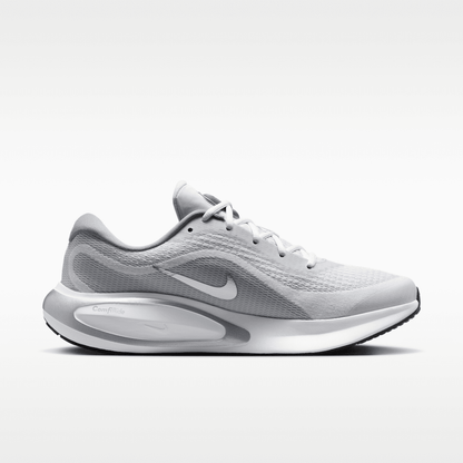 White/Black/Ashen Slate/Metallic Silver
