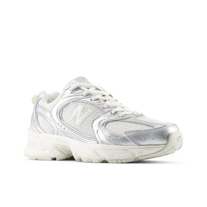 Silver Metallic With Reflection