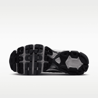 Pure Platinum/Metallic Silver/Black/Gridiron