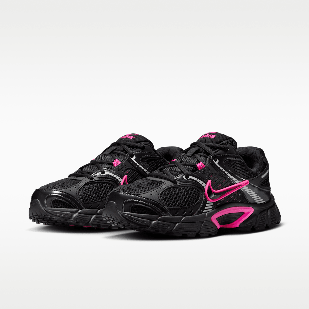 Black/Dark Smoke Grey/Pink Blast/Black