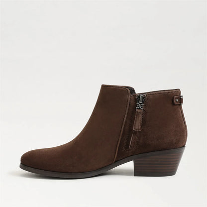 Mustang Brown Suede