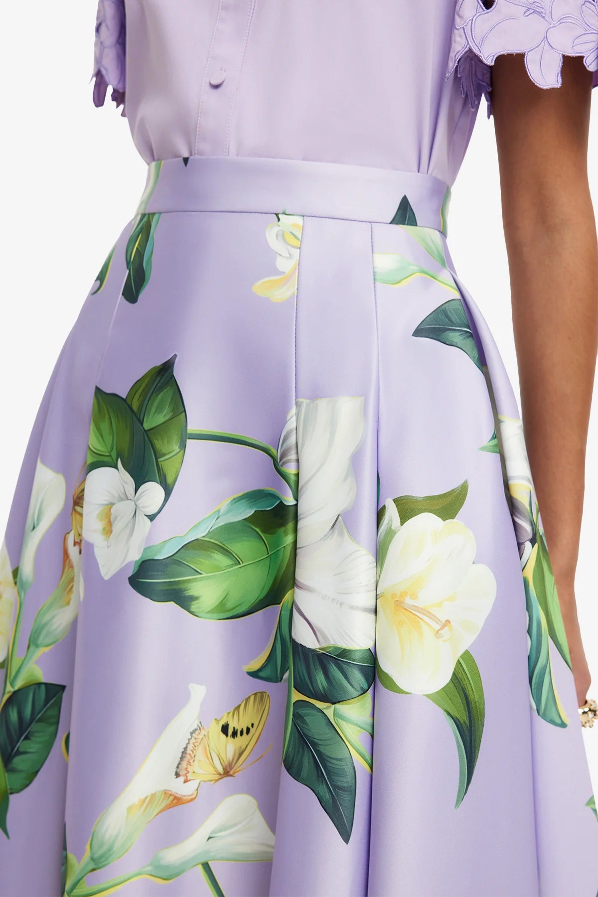 Lily Blossom Print in Lilac