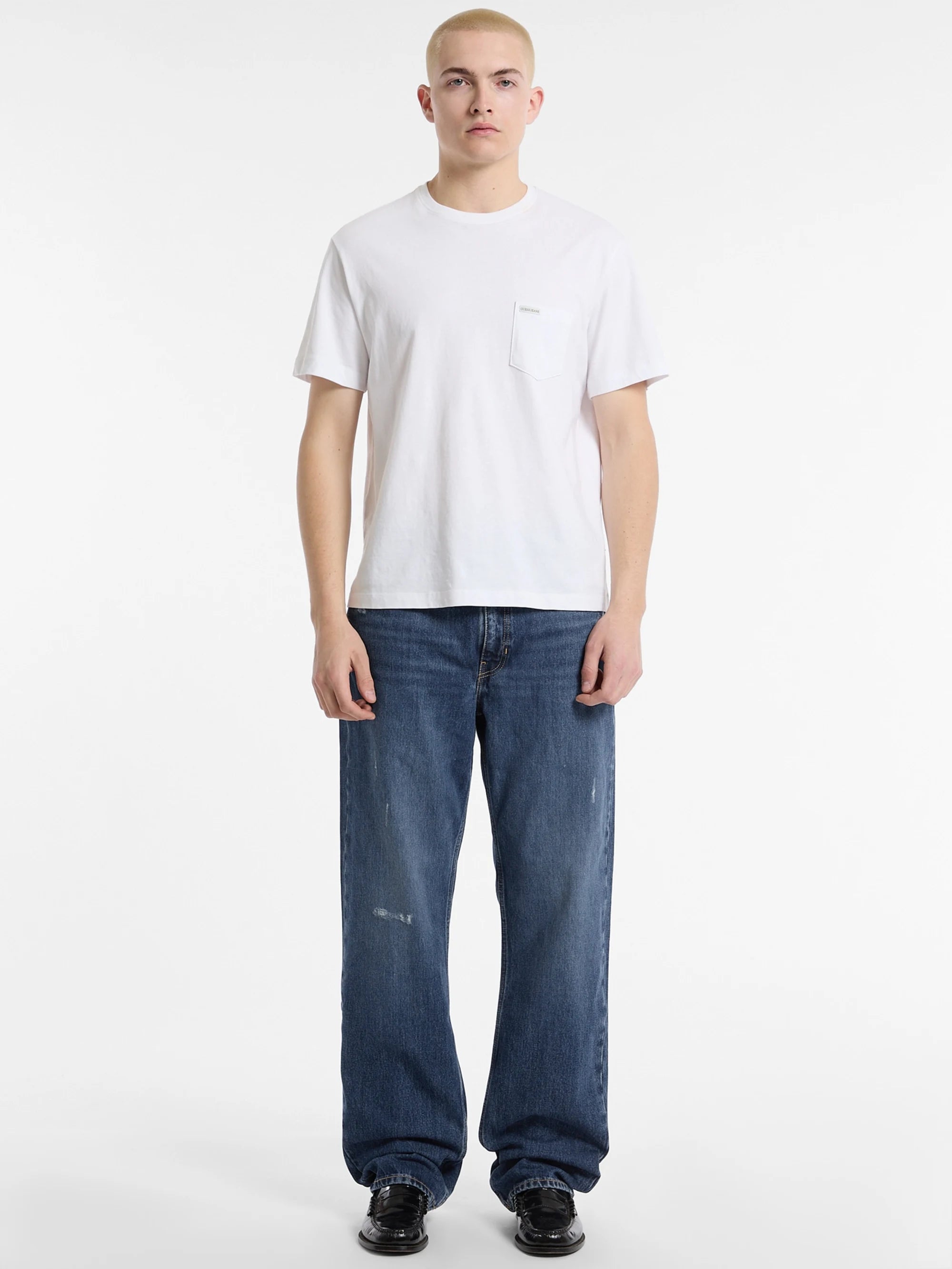 Gj Distressed Dark Wash