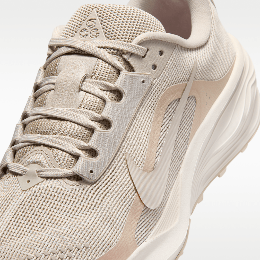 Cream II/Light Orewood Brown/Safety Orange/Cream II