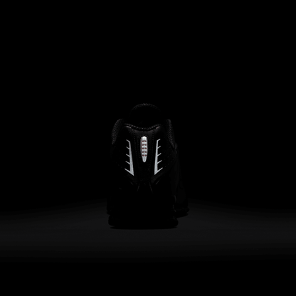 Black/Black/Max Orange/Black