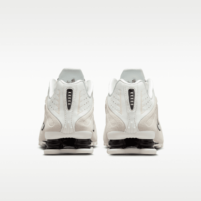 Summit White/Light Orewood Brown/Black