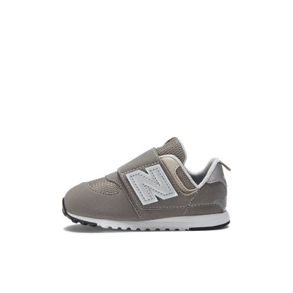 Rain Cloud With Nb White