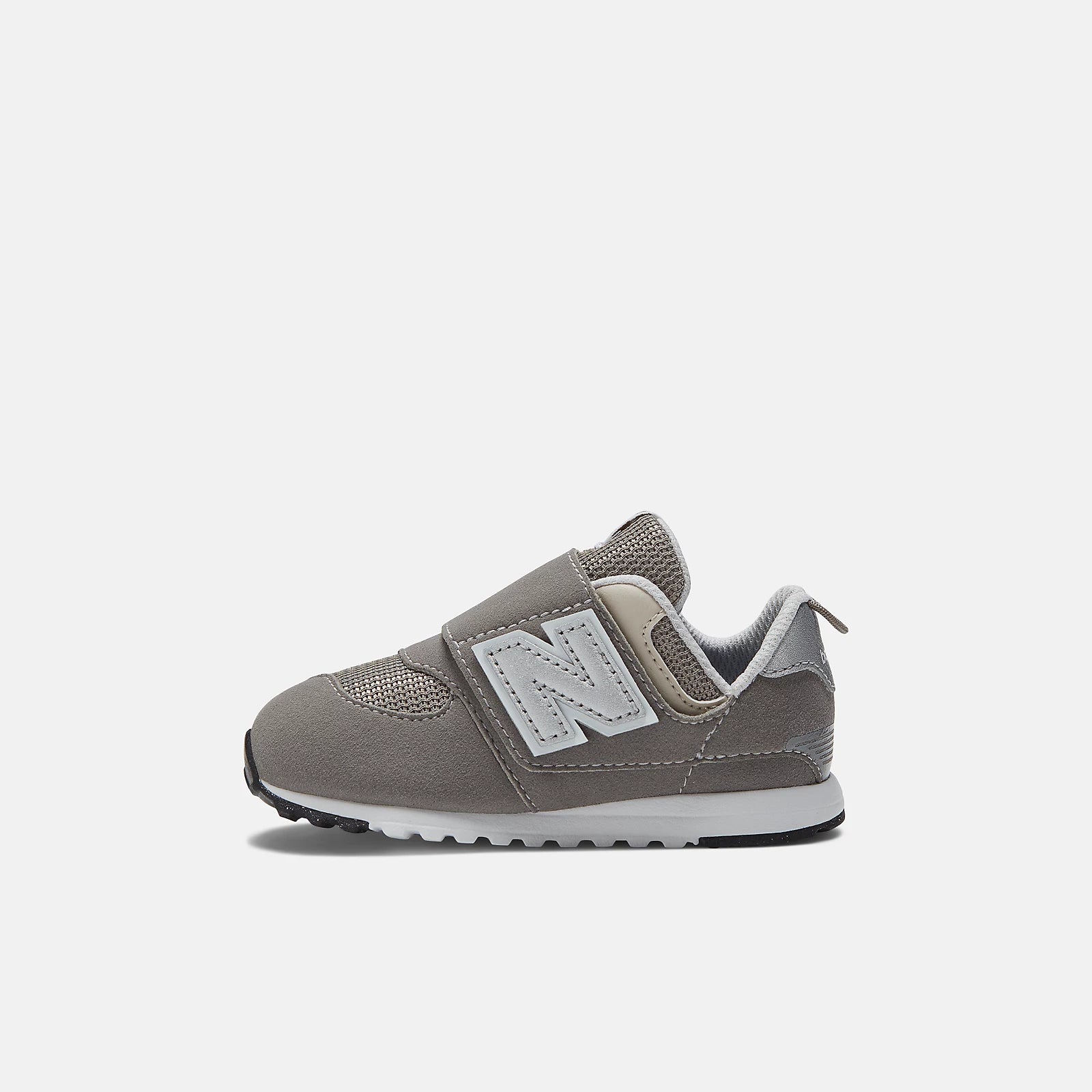 Rain Cloud With Nb White