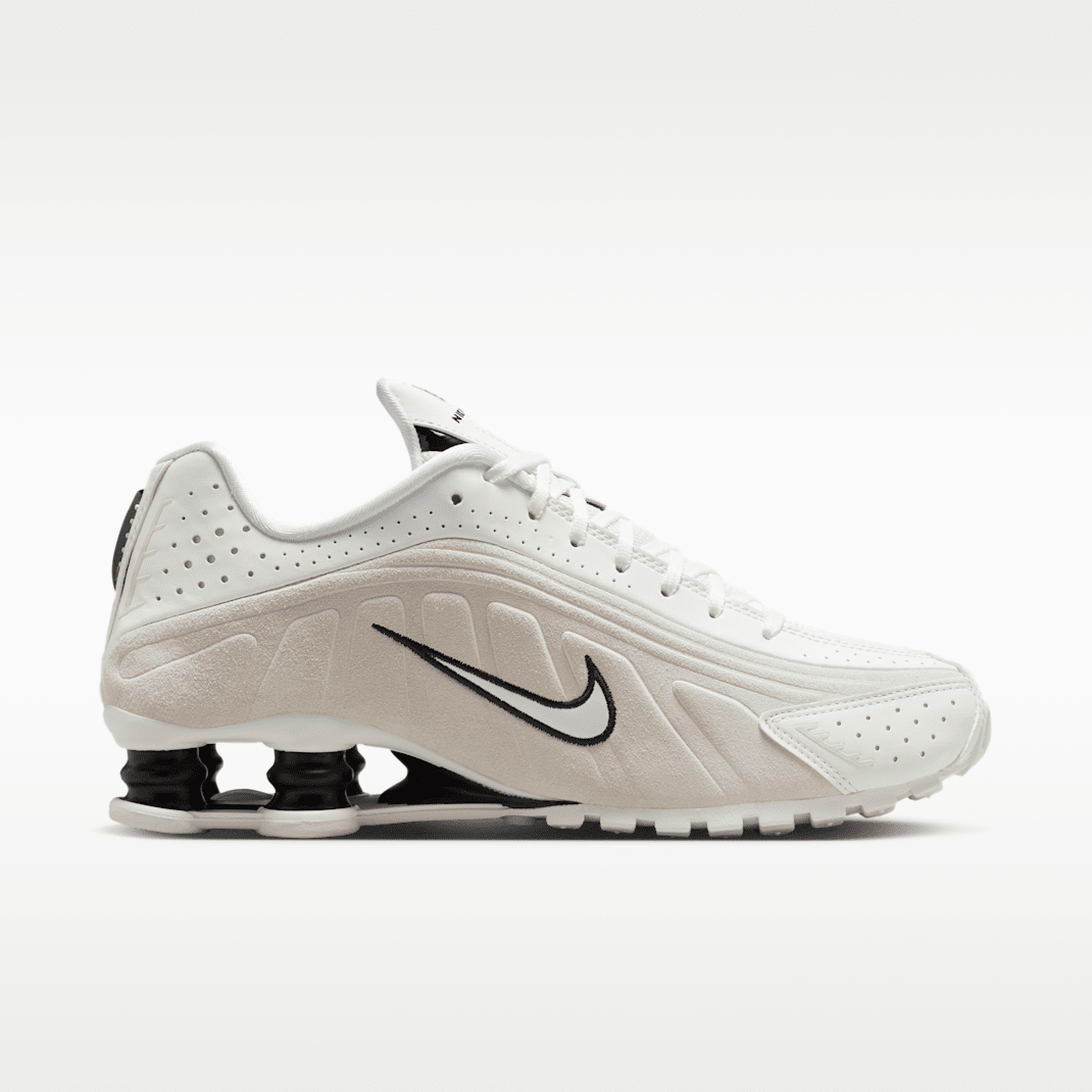 Summit White/Light Orewood Brown/Black