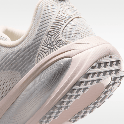 Phantom/Grey Fog/Metallic Silver/Summit White