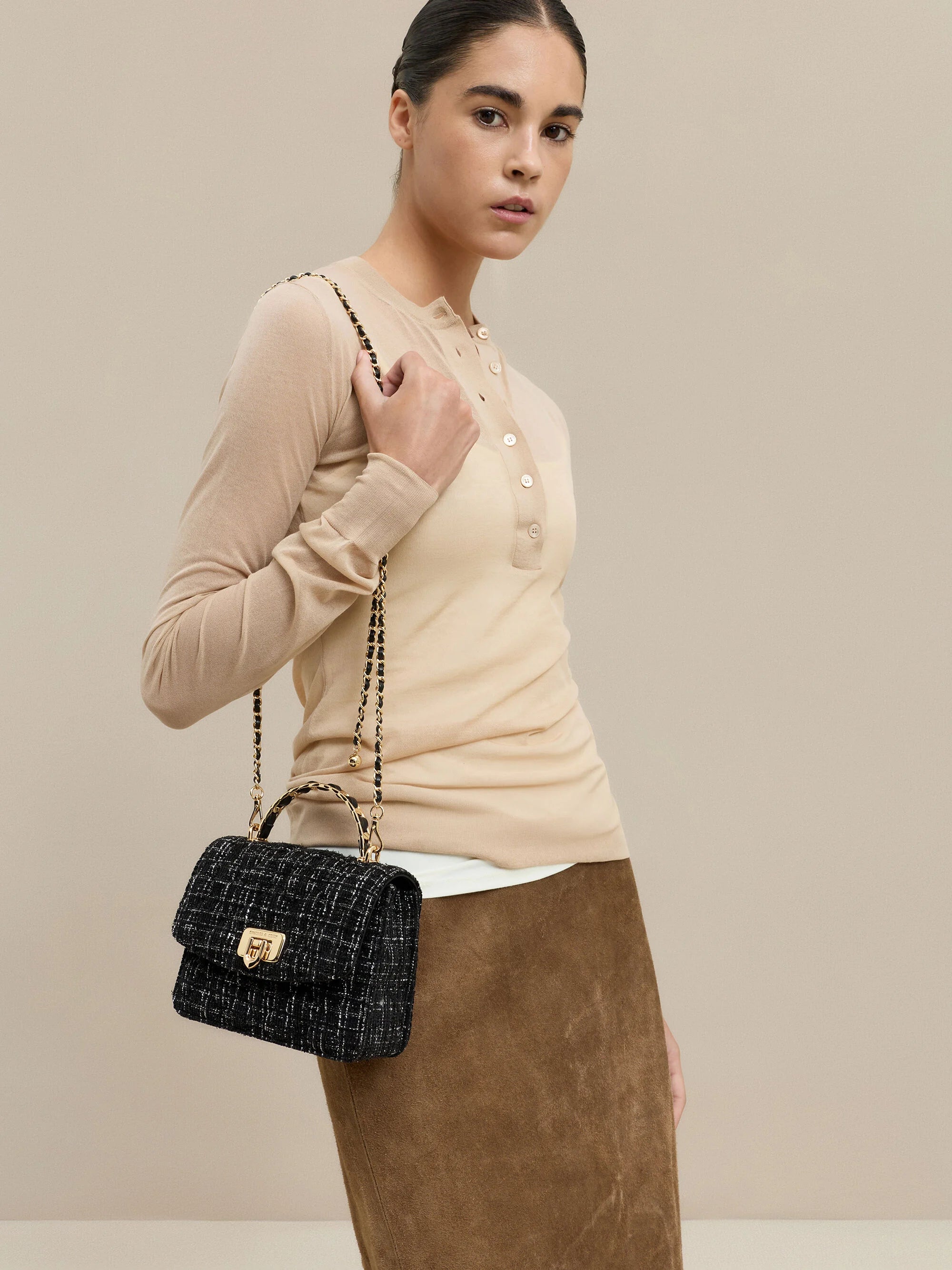 Black Tweed