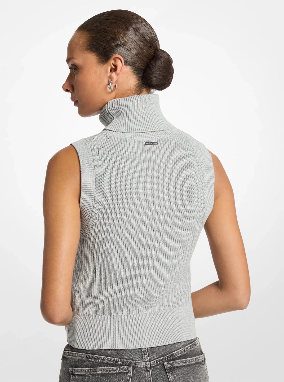 PEARL GREY