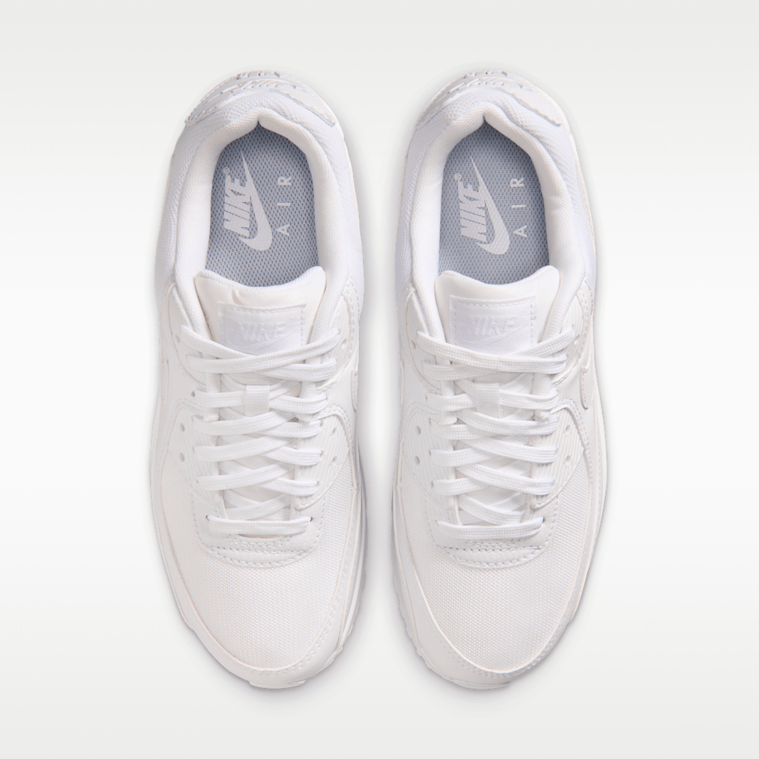 White/White/White