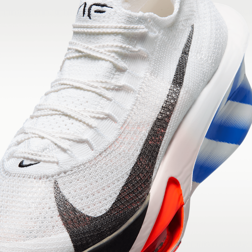 White/Platinum Violet/Silt Red/Black