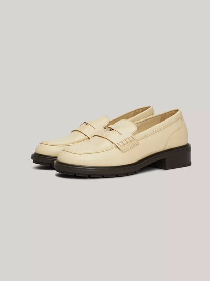 Country Ivory