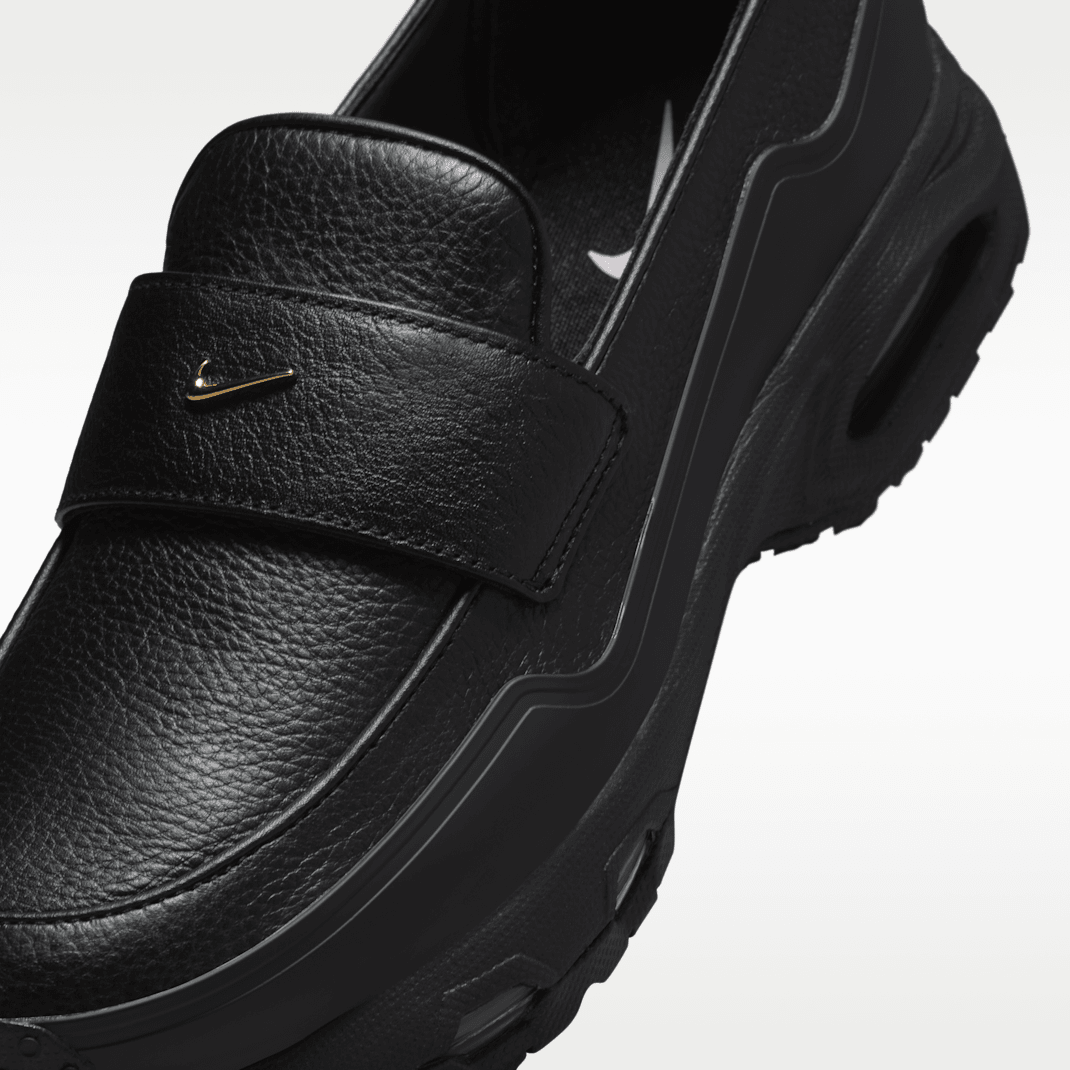 Black/Smoke Grey/Pink Foam/Metallic Gold