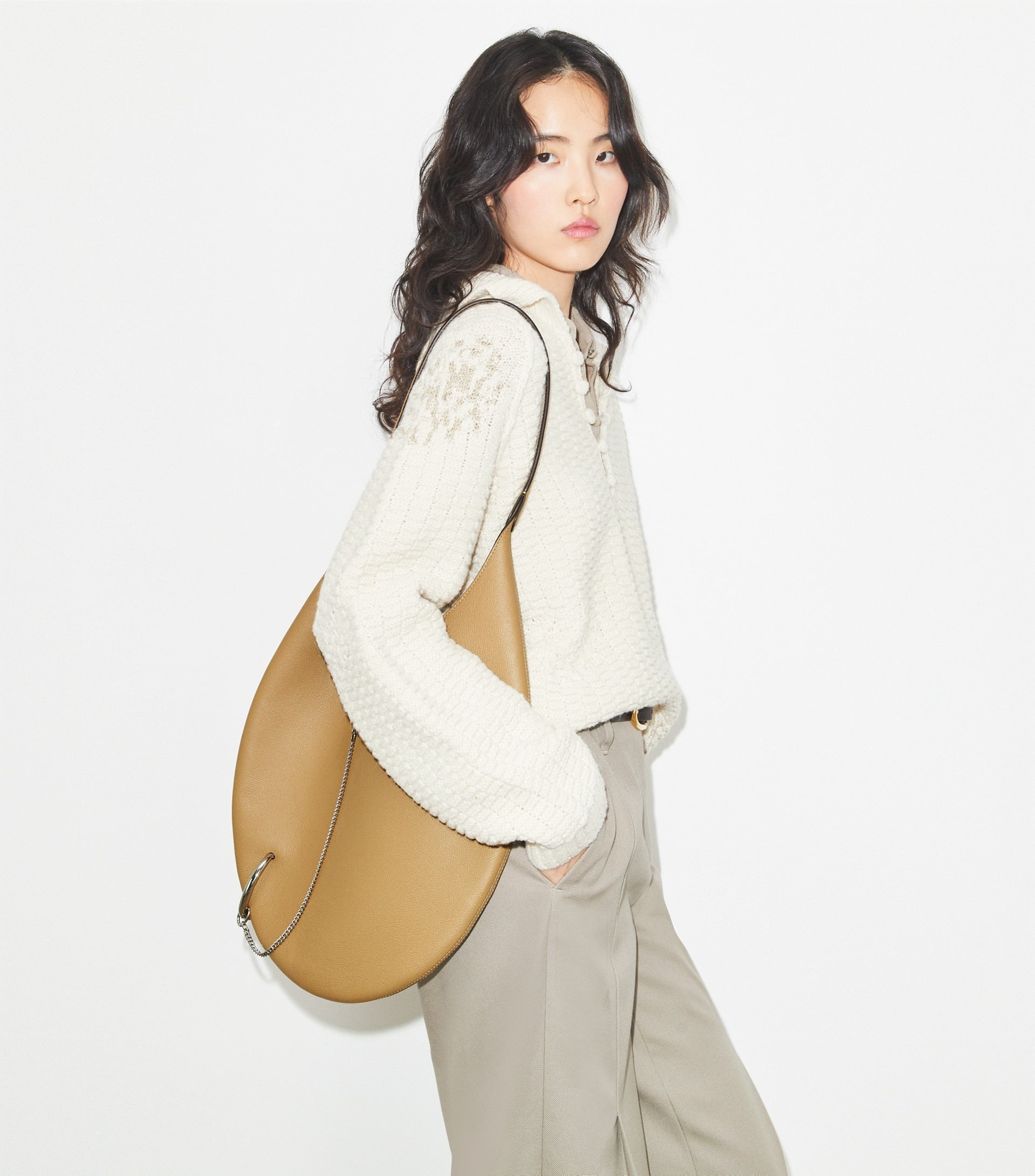beige