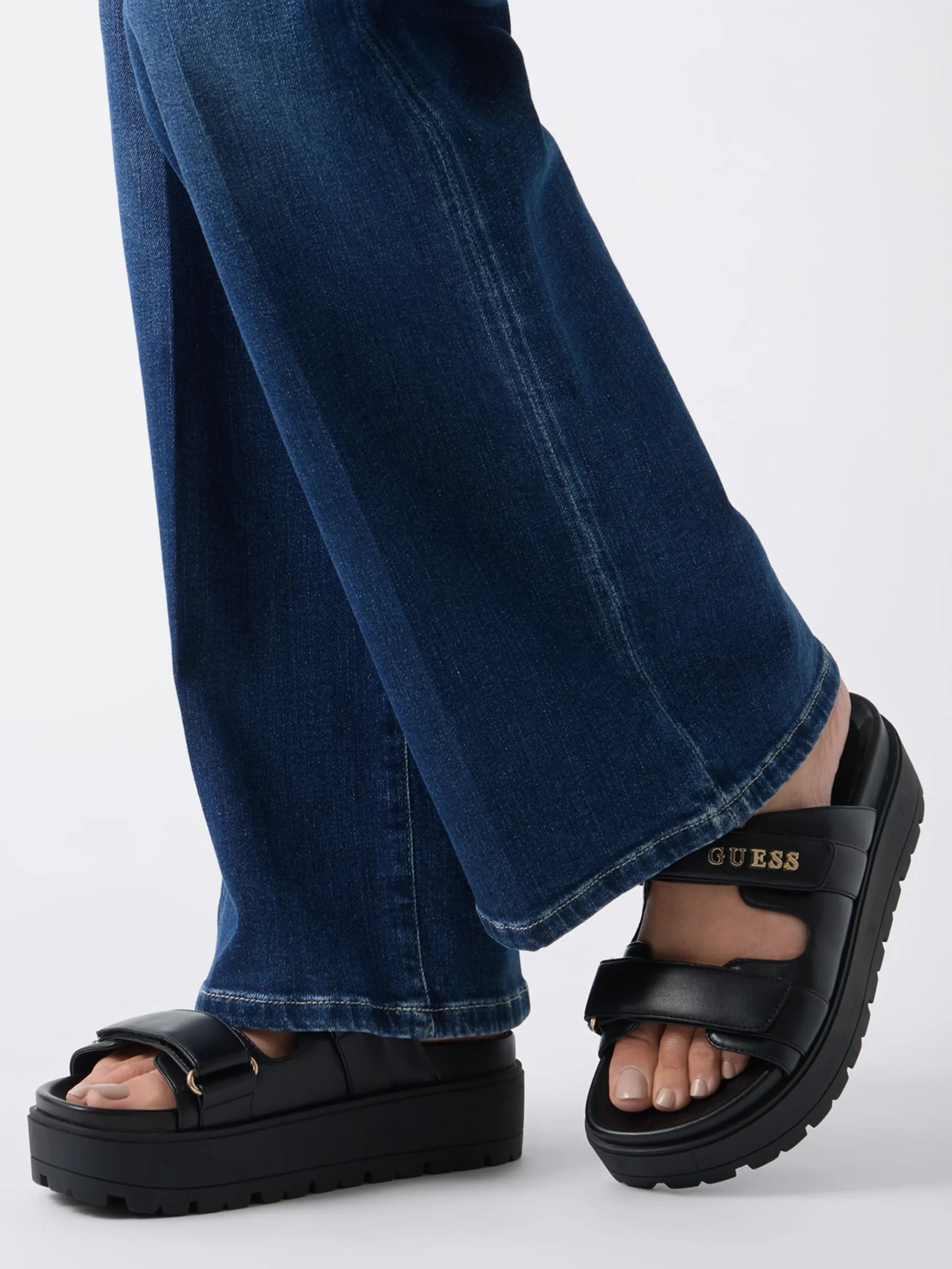 Black 001