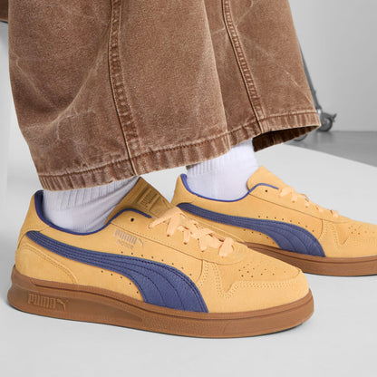 Almost Apricot-Blue Crystal