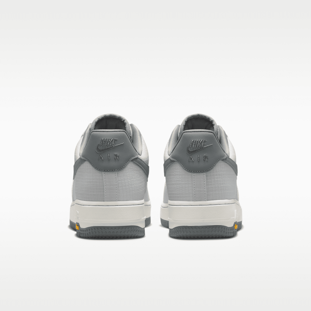 Summit White/Light Bone/Speed Yellow/Smoke Grey