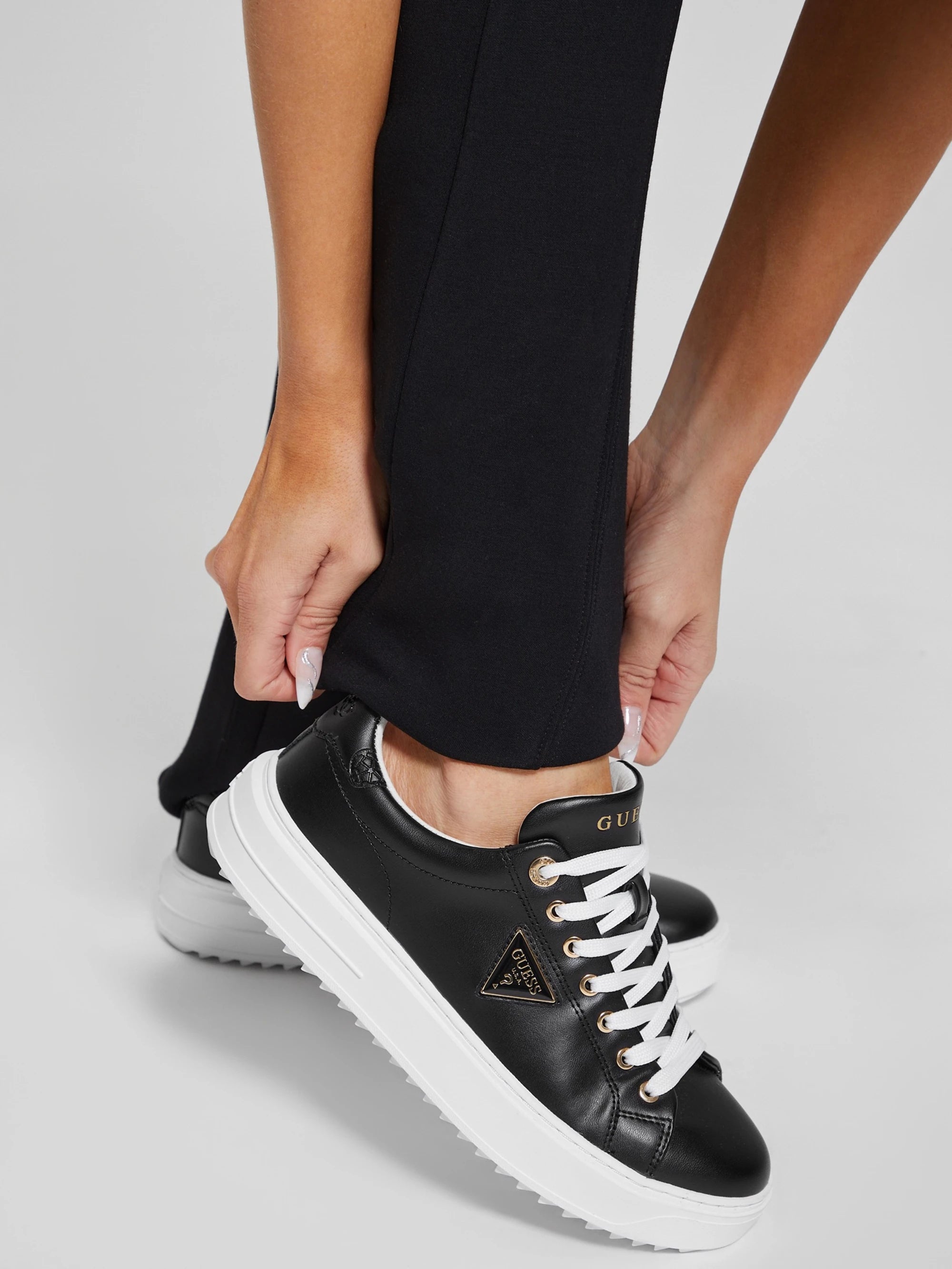 Black 002