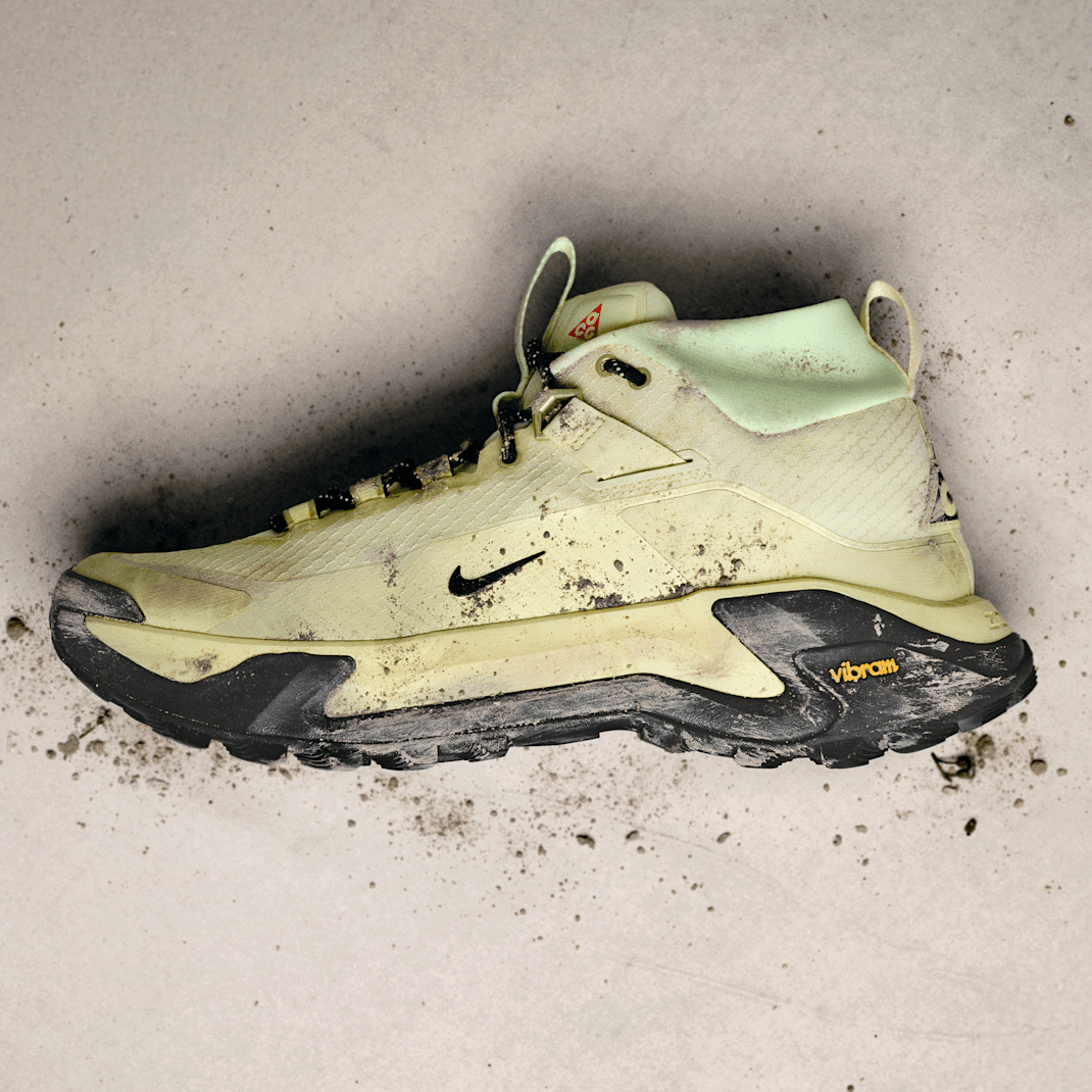 Life Lime/Barely Volt/Smoke Grey/Dark Smoke Grey