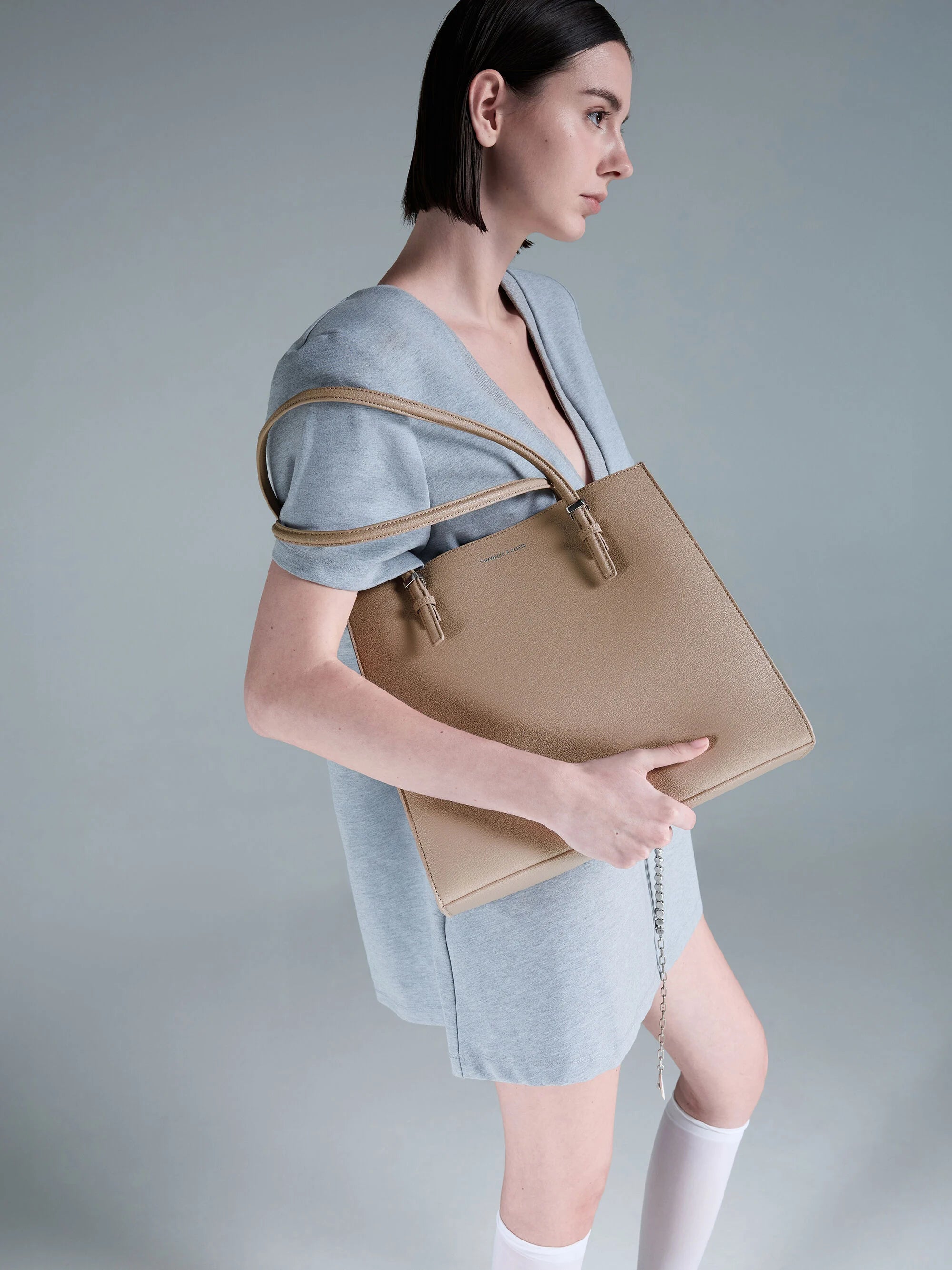 Taupe
