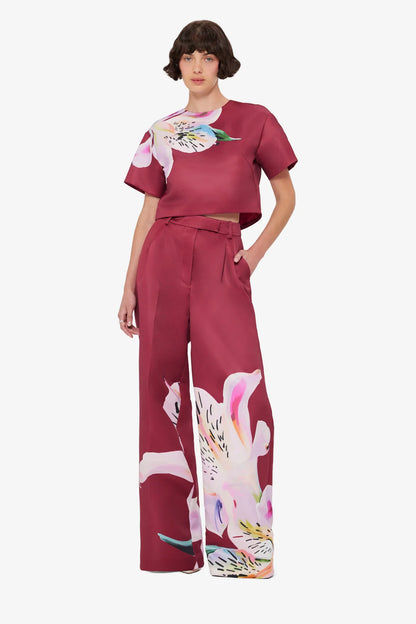 Lily Print in Burgundy