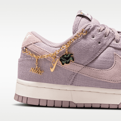 Light Violet Ore/Metallic Gold/Healing Jade/Sail