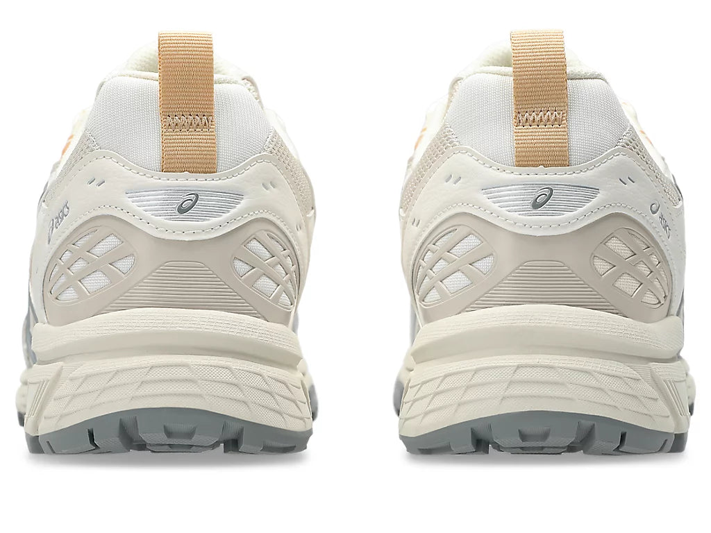 Oatmeal/Cream