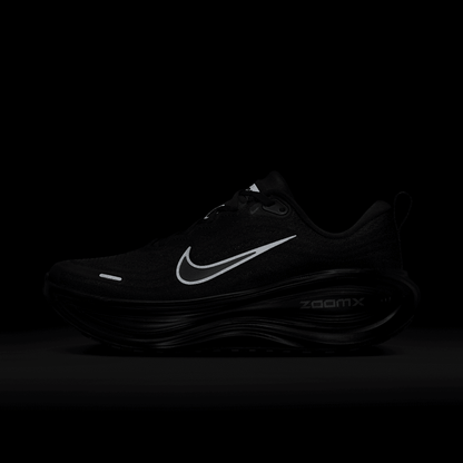 Black/Metallic Dark Grey/Cool Grey/Dark Smoke Grey